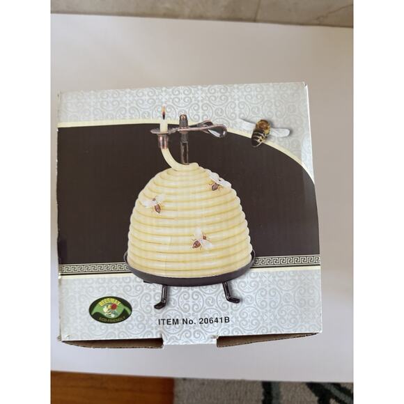 Candle by the Hour 70hr Beeswax Coil - Holiday Gift for People You Barely Like - Picture 5 of 8